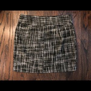 Tweed mini skirt